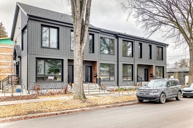 6411-6493 93 St NW in Edmonton, AB - Building Photo - Building Photo