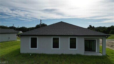2009 Inglewood Cir in La Belle, FL - Building Photo - Building Photo