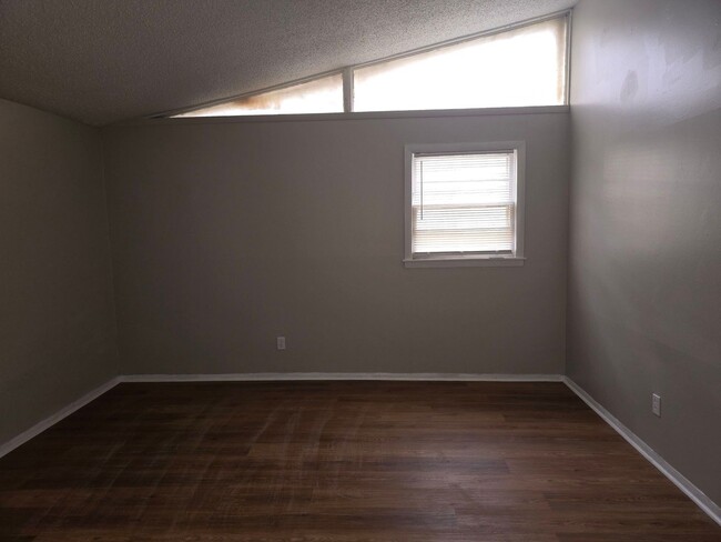 property at 3471 Gowan Dr