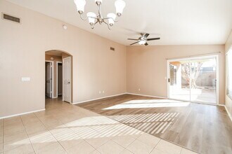 4853 E Harmony Ave in Mesa, AZ - Building Photo - Building Photo