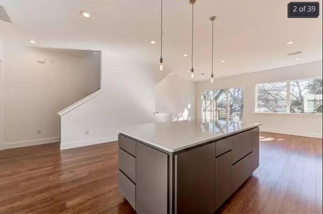 1801 E 2nd St in Austin, TX - Building Photo - Building Photo