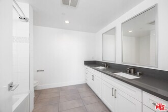 1101 S Harvard Blvd in Los Angeles, CA - Building Photo - Building Photo