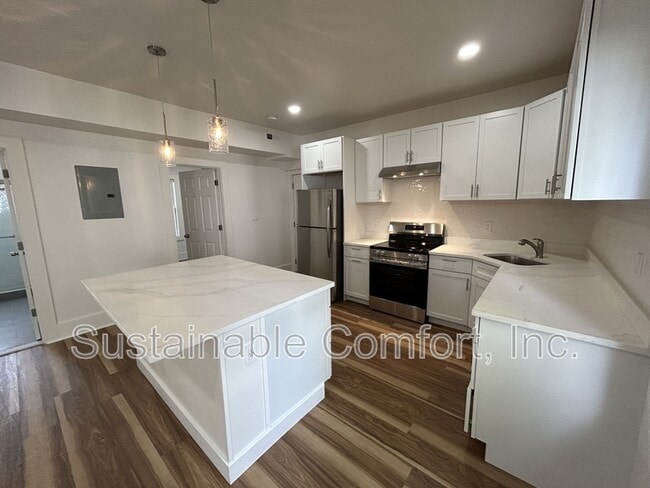 property at 3 Clearview Ave