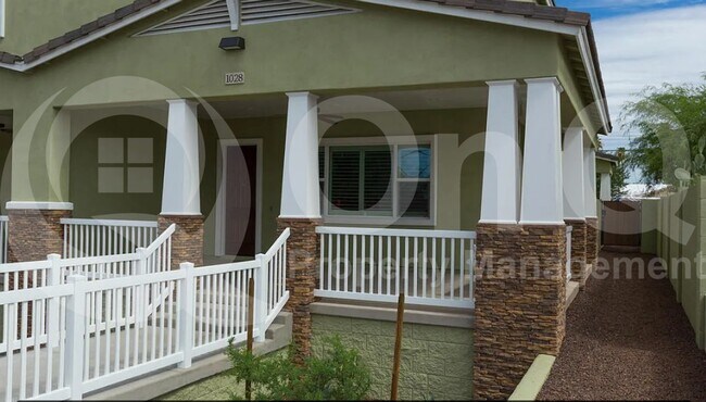 property at 1028 E Curry Rd