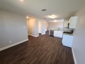 112 Ringneck Dr in Sanger, TX - Building Photo - Building Photo