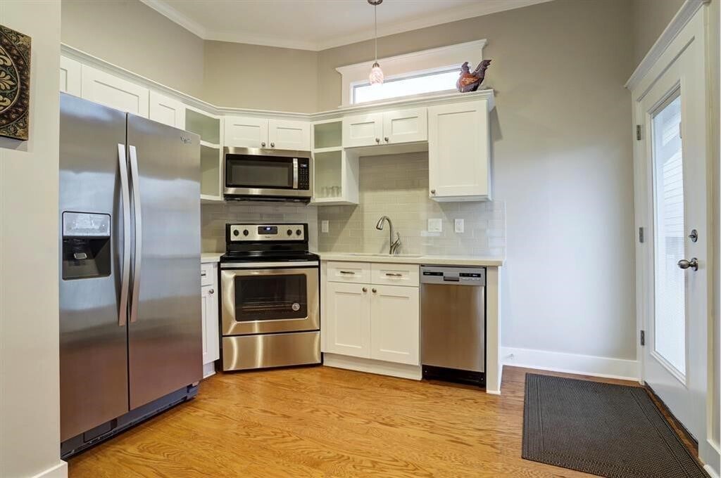 610 Rutland St in Houston, TX - Building Photo