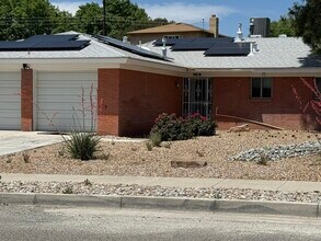 8509 Las Camas Rd NE in Albuquerque, NM - Building Photo - Building Photo