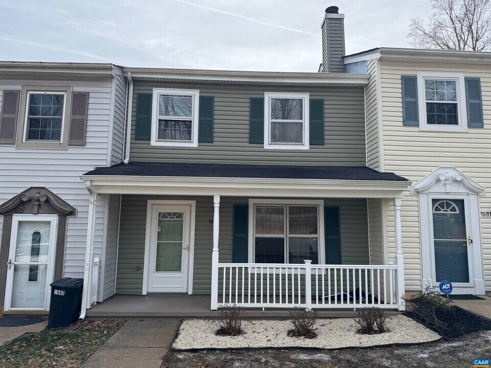 1603 Cool Spring Rd in Charlottesville, VA - Building Photo