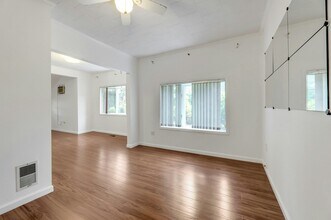 31 Chestnut St in Tenafly, NJ - Building Photo - Building Photo