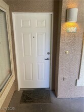 2152 Jade Creek St in Las Vegas, NV - Building Photo - Building Photo