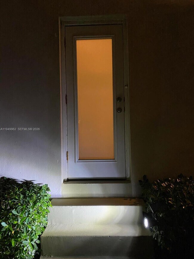 101 Collins Ave in Miami Beach, FL - Building Photo - Building Photo