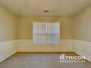 2309 Swan Lake Ct in Grayson, GA - Building Photo - Building Photo