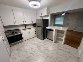 1337 Charlotte St in Tallahassee, FL - Building Photo