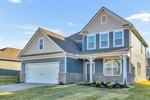 361 Euclid Dr in White House, TN - Building Photo