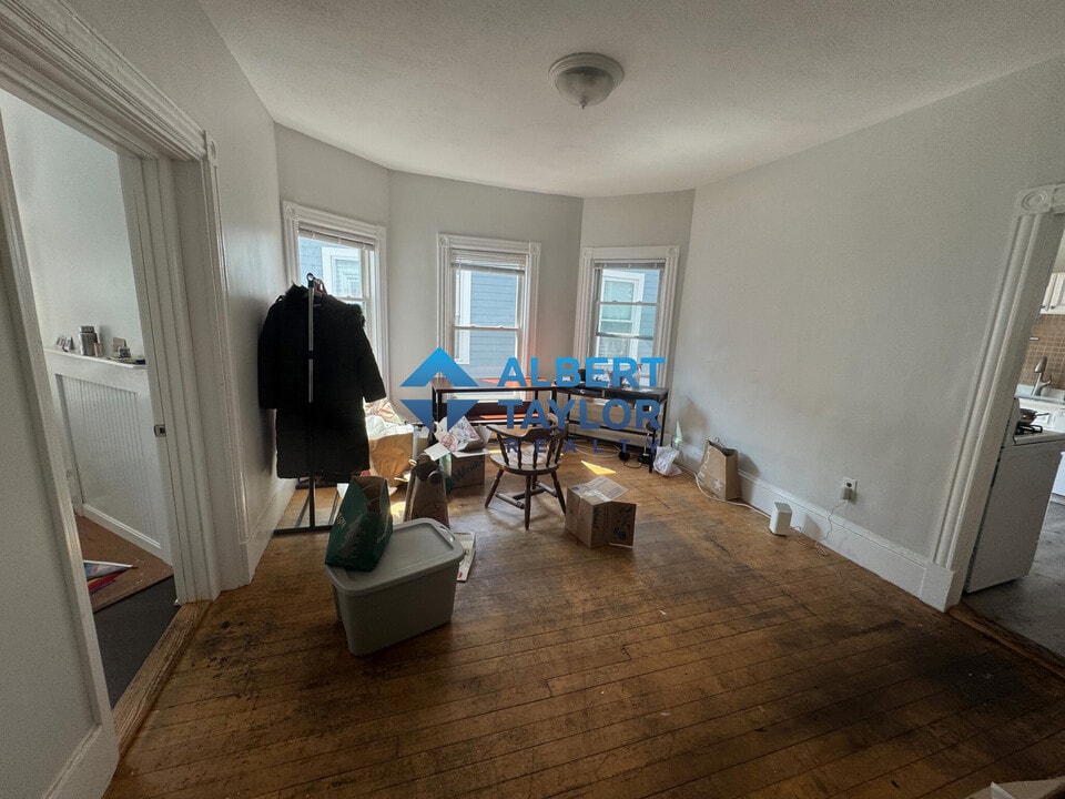 22 Royal St, Unit 2 in Boston, MA - Building Photo