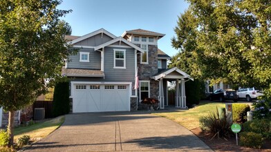 9003 105 Ave SW in Lakewood, WA - Building Photo - Building Photo