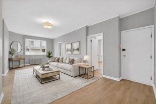 4 Amackassin Ter, Unit Unit #1 in Yonkers, NY - Building Photo