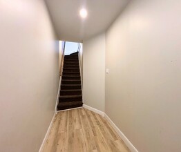 24 Cayuga St in Brantford, ON - Building Photo - Building Photo