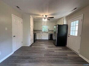 2007 College St SE in Decatur, AL - Building Photo - Building Photo