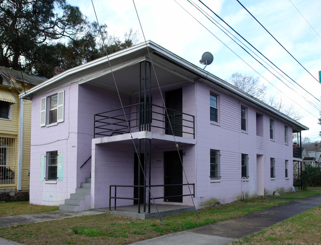 1666 Myrtle Ave in Jacksonville, FL - Foto de edificio - Building Photo