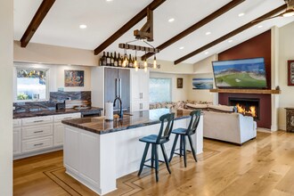 22533 Majestic Dr in Los Gatos, CA - Building Photo - Building Photo