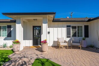 4030 E Fairmount Ave in Phoenix, AZ - Building Photo - Building Photo