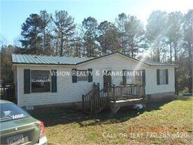 222 Park W Dr in Carrollton, GA - Building Photo
