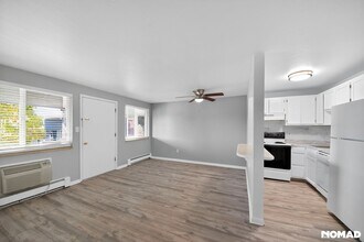 1865 Fenton St in Edgewater, CO - Building Photo - Building Photo