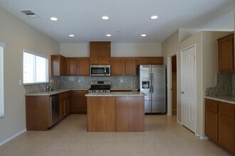 1207 Palmas Ridge in Palm Springs, CA - Building Photo - Building Photo