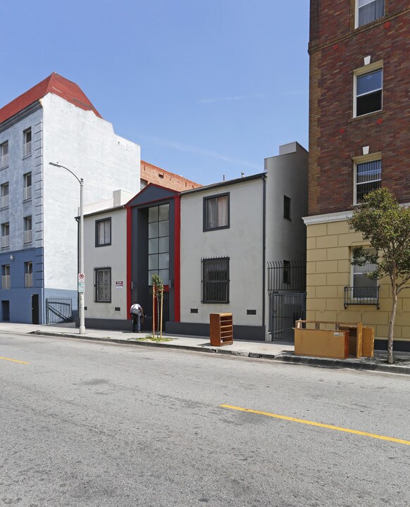 732 S Mariposa Ave in Los Angeles, CA - Foto de edificio