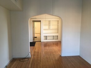 1844 S Troy St in Chicago, IL - Building Photo - Building Photo