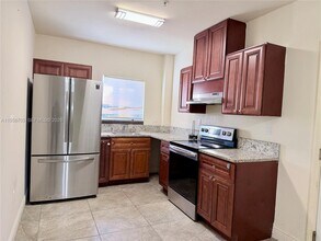 1830 NW 1st St in Miami, FL - Building Photo - Building Photo