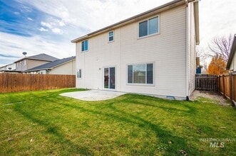 5708 S Kimmer Cove Way in Boise, ID - Building Photo - Building Photo