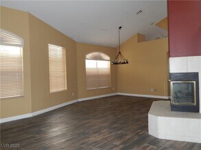 1904 Davina St in Henderson, NV - Building Photo - Building Photo