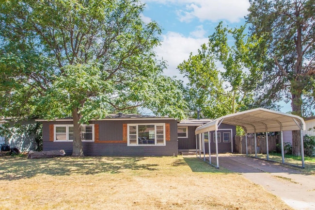 property at 2011 45th St