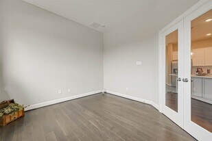 10707 Deer Path Dr in Missouri City, TX - Building Photo