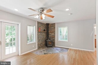 2509 Hobbs Rd in Glenwood, MD - Building Photo - Building Photo