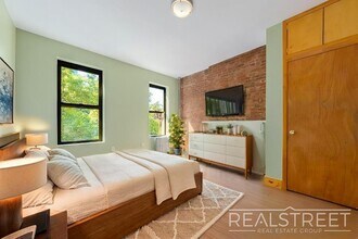 Dekalb Avenue in Brooklyn, NY - Building Photo - Building Photo
