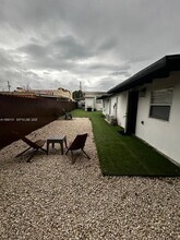 1945 NW 33rd St in Miami, FL - Building Photo - Building Photo