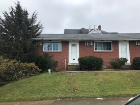 420 Sewickley St, Unit 1 in Greensburg, PA - Building Photo