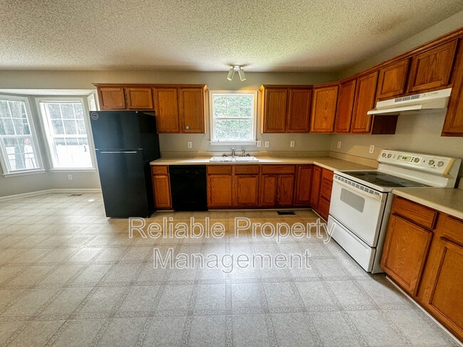 370 Parrish Farm Ln in Benson, NC - Building Photo - Building Photo