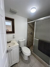 2430 NW 26th St in Miami, FL - Building Photo - Building Photo