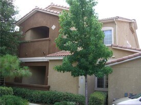 24909 Madison Ave, Unit 2114 in Murrieta, CA - Building Photo