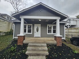 1213 Meridian St in Nashville, TN - Building Photo