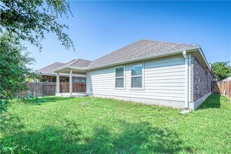 3517 Grail Hollows Rd in Pflugerville, TX - Building Photo - Building Photo