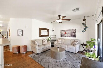 868 E Savannah Dr in Chandler, AZ - Building Photo - Building Photo