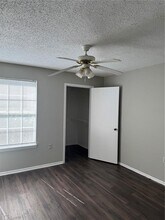 1924 Lake Atriums Cir in Orlando, FL - Building Photo - Building Photo