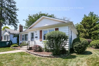180 Oakland Grove in Elmhurst, IL - Building Photo - Building Photo