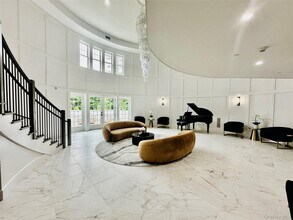 585 Main St in Armonk, NY - Building Photo - Building Photo