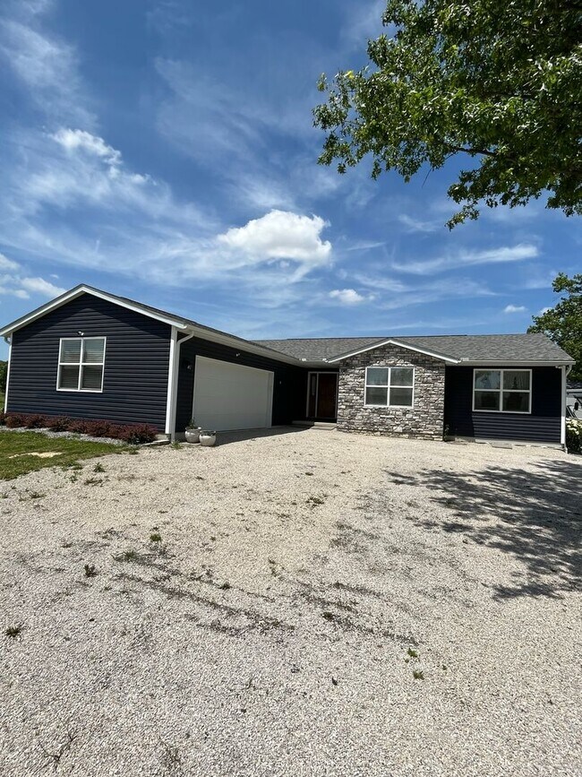 17200 OH-739 in Richwood, OH - Building Photo - Building Photo